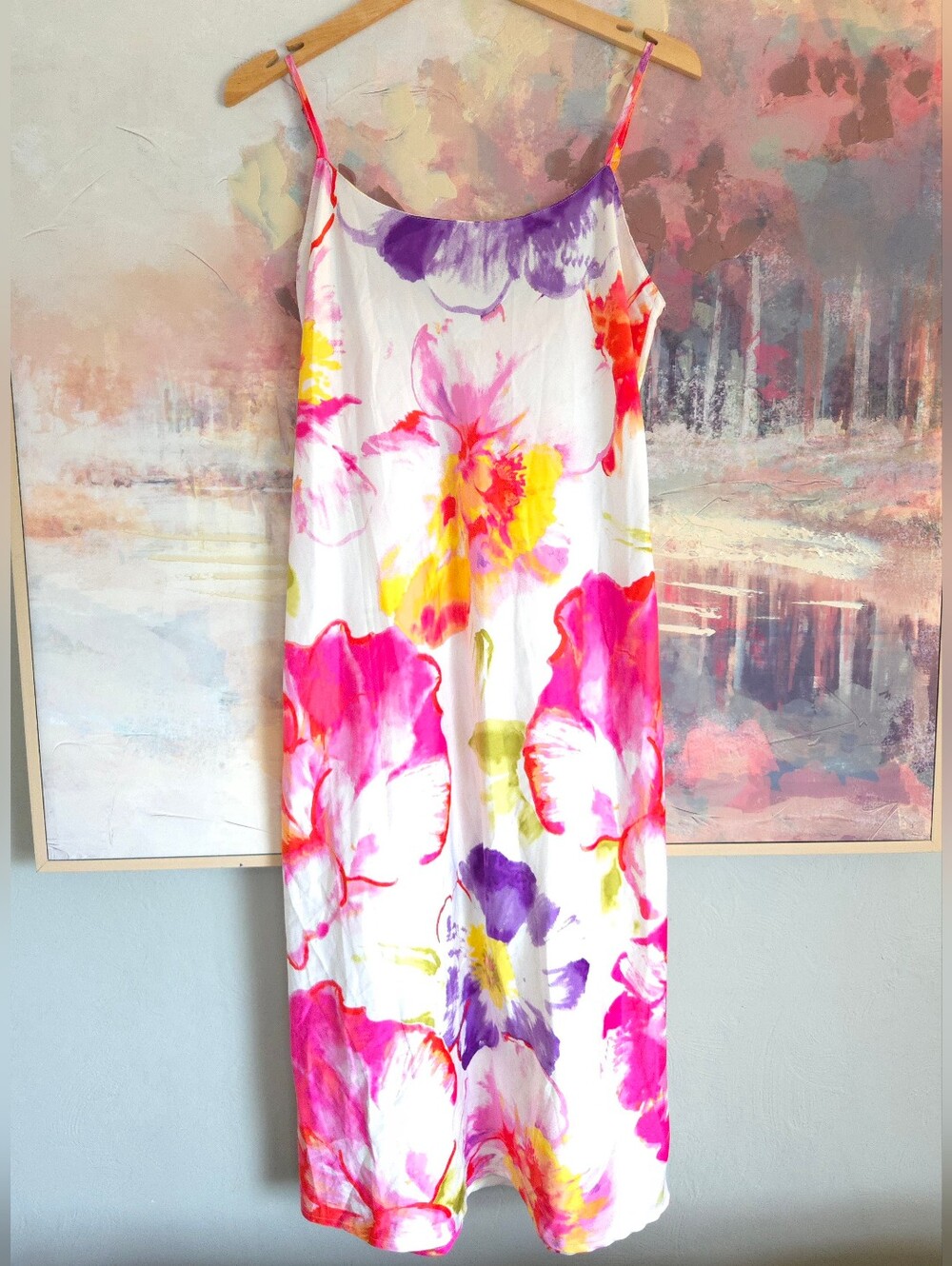 Natori• Private Luxuries Slip Dress with Pink, Yellow & Purple Floral Print.Sz S